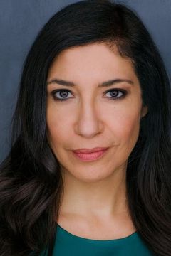 Arianna Ortiz interpreta Dona