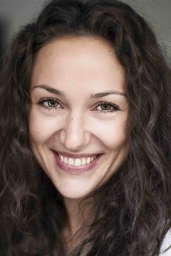 Natasha Mashkevich interpreta Rywka Starzynski