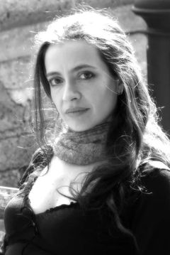 Celeste Brancato interpreta Signora Papaleo
