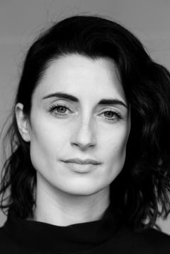 Natasha O'Keeffe interpreta Emilia Ricoletti