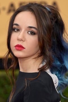 Lorelei Linklater interpreta Samantha Evans