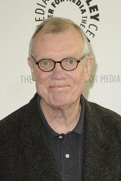 Hugh Wilson interpreta The President (voice)