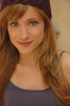 Emme Rylan interpreta Winnie