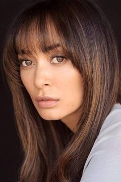Brandi Alexander interpreta Nurse Nancy