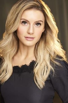 Carrie Wampler interpreta Stacey Robinson