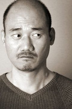 Kim Joon-bae interpreta Homeless 4