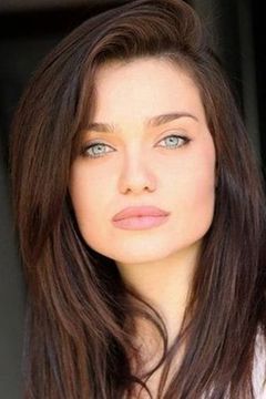 Chiara Di Giacomo interpreta stagista