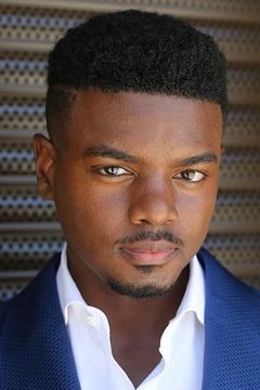 J. Mallory McCree interpreta Sekou bah