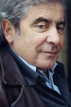 Gérard Lauzier interpreta Antonio