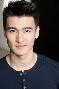 Chen Tang interpreta The Real Chang
