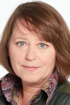 Marie Gruber interpreta Adèle