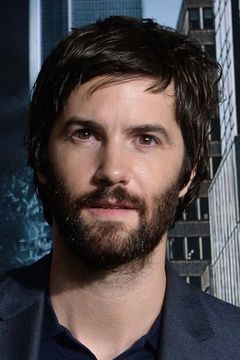 Jim Sturgess interpreta Janusz Wieszczek