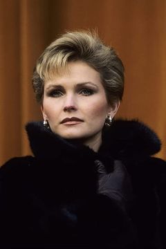 Fiona Fullerton interpreta Anastasia
