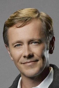 Peter Outerbridge interpreta Richard