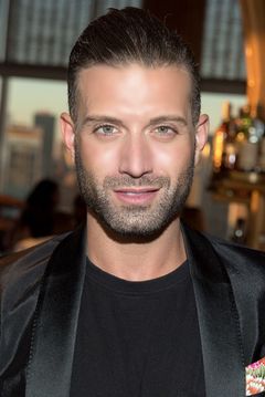 Omar Sharif Jr. interpreta Daniel O'Brien