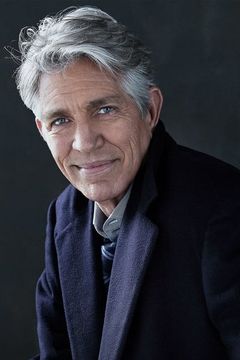 Eric Roberts interpreta Thomas Di Maggio