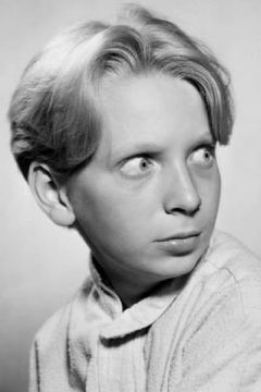 George P. Breakston interpreta Farmer Boy