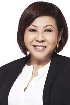 Chieng Mun Koh interpreta Neena