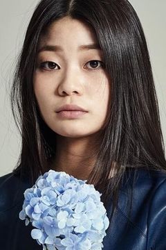 Jeong Ha-dam interpreta Kim Ji-eun