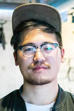 Daniel Kwan interpreta Mugger (uncredited)