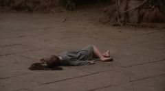 Alfie Davis interpreta Gavroche's Urchin