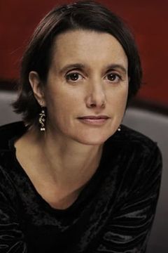 Sandrine Dumas interpreta Ariane