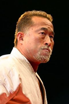 Nobuaki Kakuda interpreta Buddhist Priest