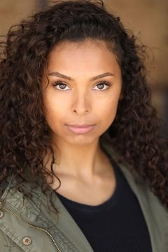 Denisea Wilson interpreta Katie Rice