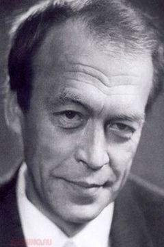 Rogvold Sukhoverko interpreta Ringborg (uncredited)