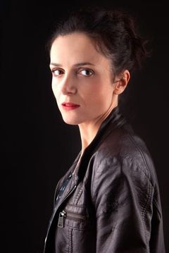 Gaia Insenga interpreta Veronica