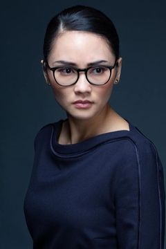 Mai Duong Kieu interpreta Amanda