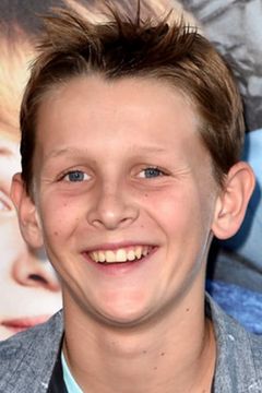 Blake Bertrand interpreta Little Boy