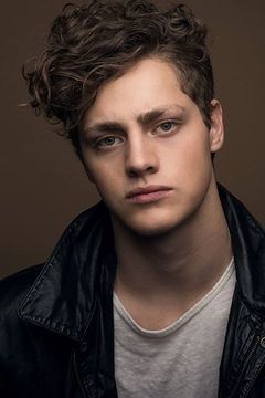 Steffan Argus interpreta Zach Sobiech