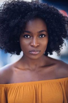 Zephani Idoko interpreta Penelope