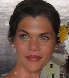 Rachael C. Smith interpreta Zoey