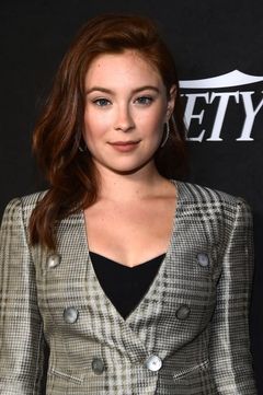 Mina Sundwall interpreta Dodie