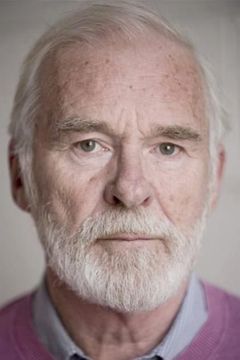 Ian McElhinney interpreta Barristan Selmy