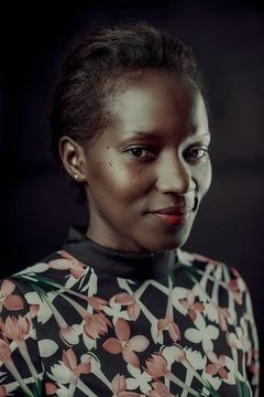 Mareme N'Diaye interpreta Inès