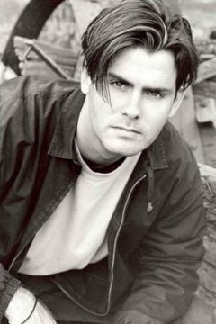 Patrick Durham interpreta Shaffer