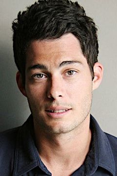 Brian Hallisay interpreta Ben Hunter