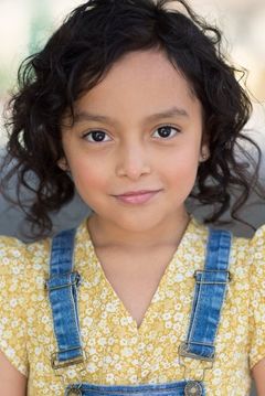 Audrina Miranda interpreta Isabella Delgado