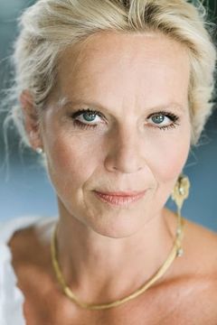 Benedikte Hansen interpreta Grevinde Anne-Grethe Frijs
