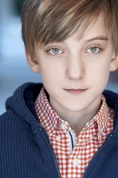 Ivan Mallon interpreta Teenage Bill