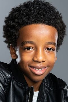 Jahzir Bruno interpreta Hero Boy