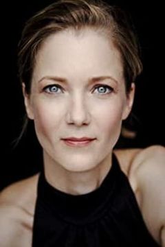 Martina Klier interpreta Margit
