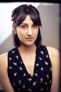 Taj Atwal interpreta Seema