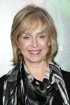 Jill Eikenberry interpreta Bridget Thaler