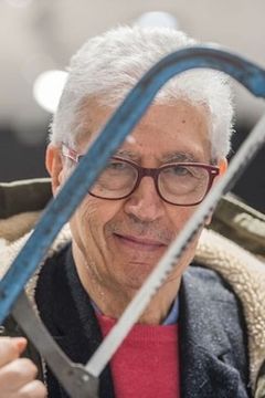 Sergio Martino interpreta Chopper Pilot (uncredited)