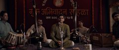 Aditya Modak interpreta Sharad Nerulkar