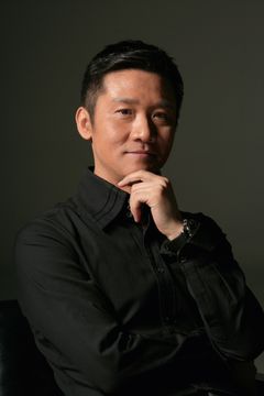 Zhi-zhong Huang interpreta Hong Yunbing